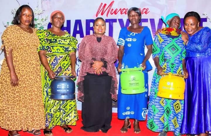 Health worker consulting